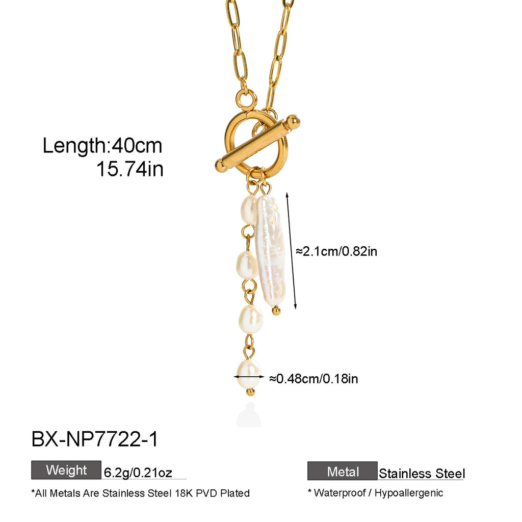 Freshwater pearl toggle necklace measuring approximately 41 to 50cm