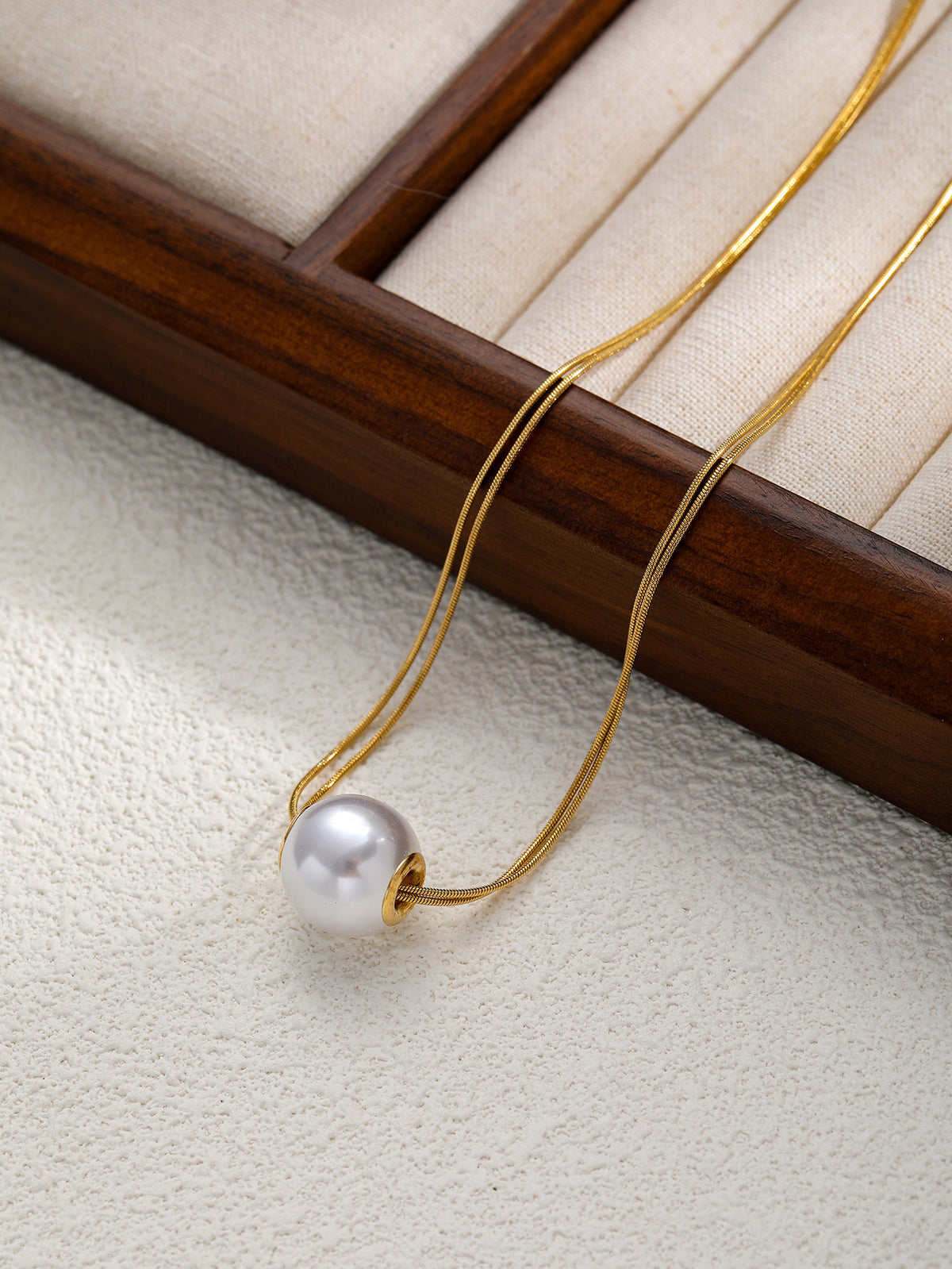 18K Gold-Plated Freshwater Pearl Pendant Necklace  Minimalist Everyday Jewellery
