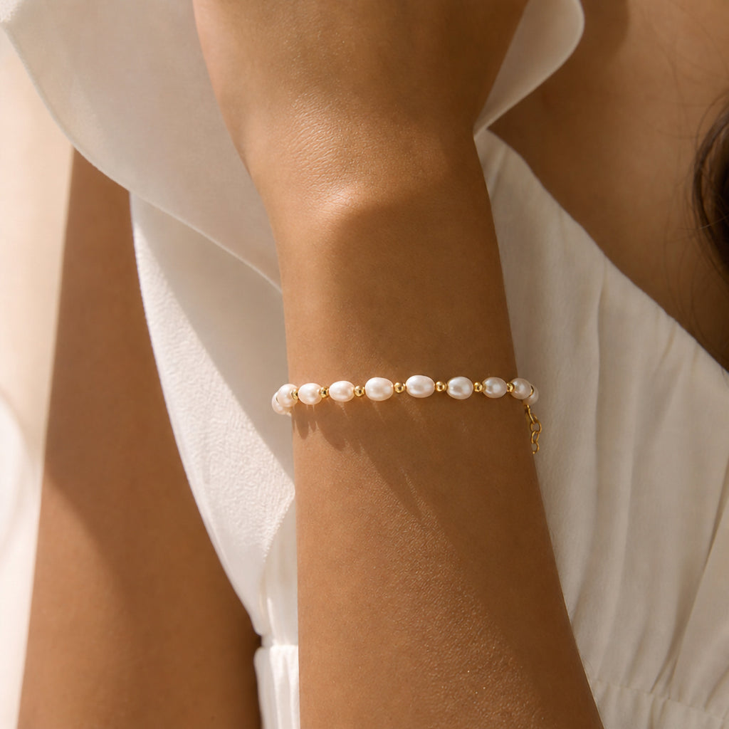 Baroque & Freshwater Pearl & Gold-Tone Beaded Bracelet