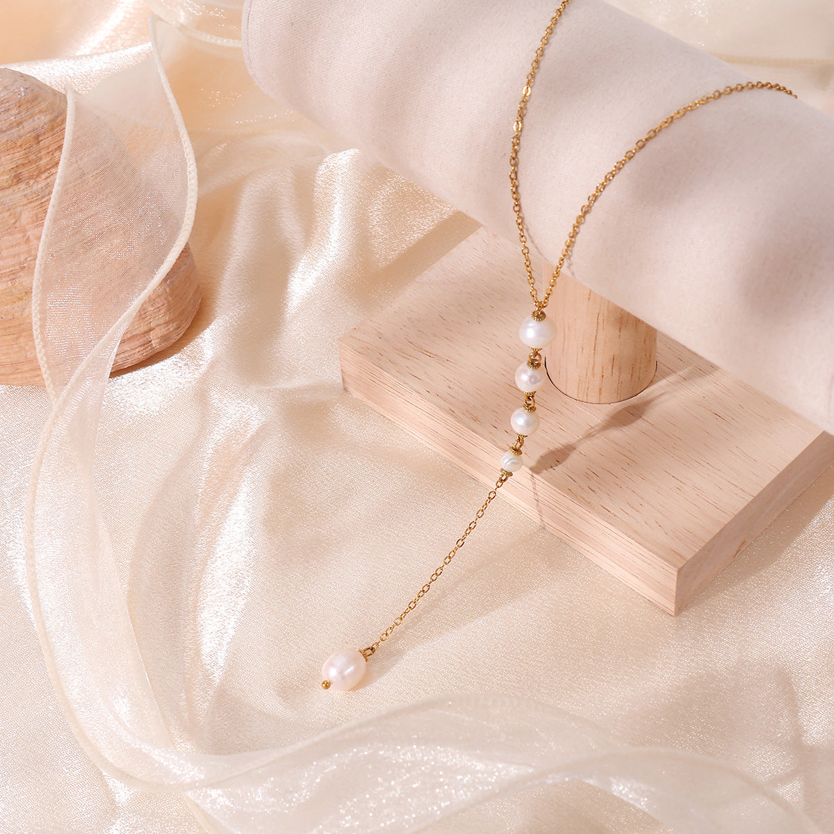 Freshwater Pearl Y-Drop Pendant Necklace