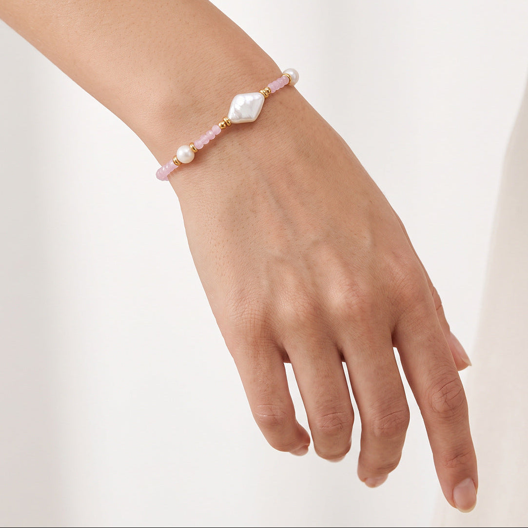 Freshwater pearl and faceted bead bracelet with gold-tone details